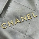 chanel 22 large handbag shiny calfskin as3262 silver grey 005 luxibags.ru .jpg