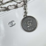 chanel 22 large handbag shiny calfskin as3262 white with silver logo 006 luxibags.ru .jpg