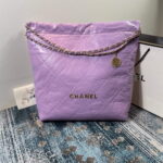 chanel 22 large handbag shiny calfskin gold as3262 001 luxibags.ru .jpg