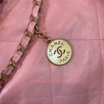 chanel 22 large handbag shiny calfskin gold as3262 015 luxibags.ru .jpg