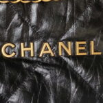 chanel 22 small handbag as3260 memorial calfskin leather black gold 004 luxibags.ru .jpg