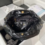 chanel 22 small handbag as3260 memorial calfskin leather black gold 006 luxibags.ru .jpg