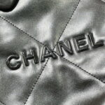 chanel 22 small handbag shiny calfskin as3260 black with black logo 005 luxibags.ru .jpg