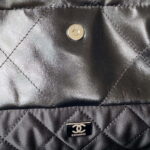 chanel 22 small handbag shiny calfskin as3260 black with silver logo 008 luxibags.ru .jpg