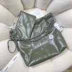 chanel 22 small handbag shiny calfskin as3260 dark green 004 luxibags.ru .jpg