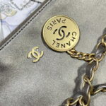 chanel 22 small handbag shiny calfskin as3260 gray silver 006 luxibags.ru .jpg