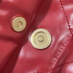chanel 22 small handbag shiny calfskin as3260 red 009 luxibags.ru .jpg
