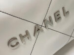 chanel 22 small handbag shiny calfskin as3260 white with silver logo 004 luxibags.ru .jpg