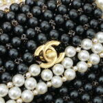 chanel 22ss summer new collection artificial pearls and glazed pearl strings black 008 luxibags.ru .jpg