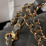 chanel 23k as2431 mini flap lambskin bag with top handle gray 006 19f21bc8 ea62 4d88 997e 6c82e588ccf6 luxibags.ru .jpg