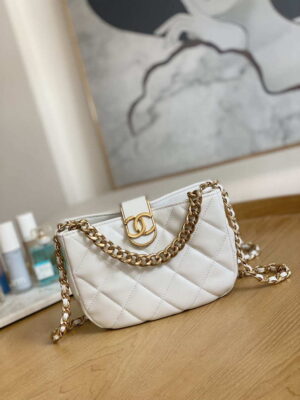 chanel 3475 small hobo handbag lambskin gold tone metal 028 luxibags.ru .jpg