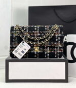 chanel a01112 flap classic handbag woolen gold tone metal black 001 luxibags.ru .jpg