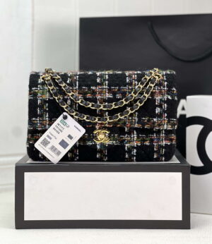 chanel a01112 flap classic handbag woolen gold tone metal black 001 luxibags.ru .jpg