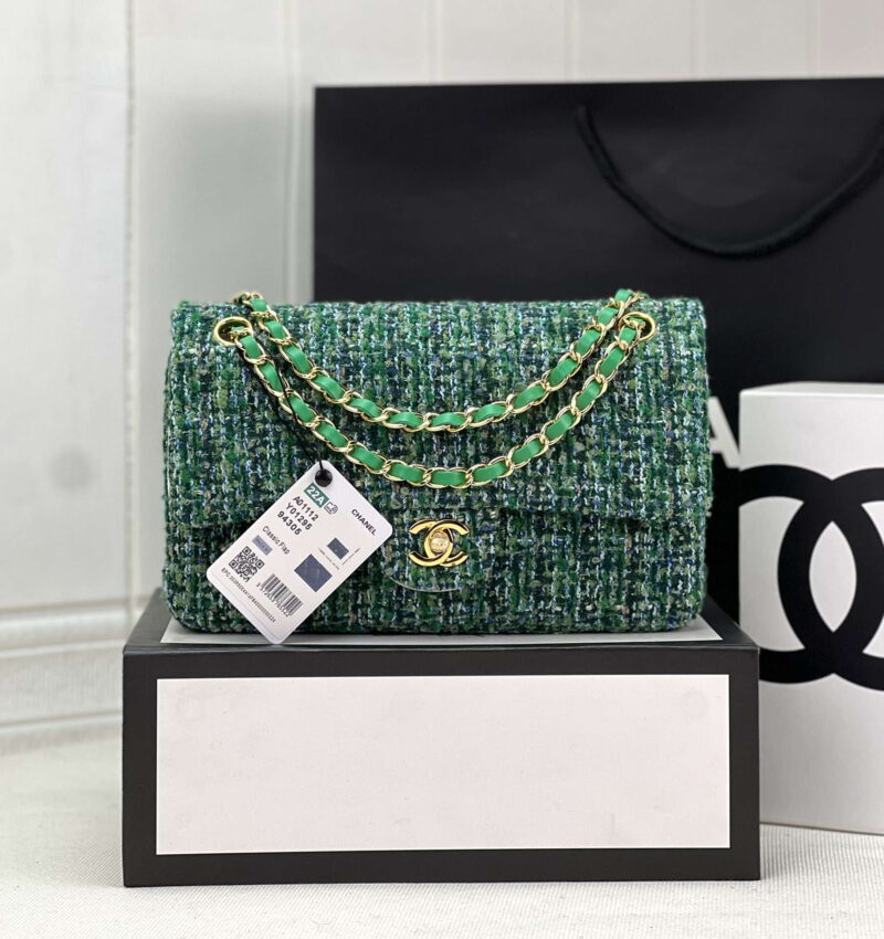 chanel a01112 flap classic handbag woolen gold tone metal green 001 luxibags.ru .jpg