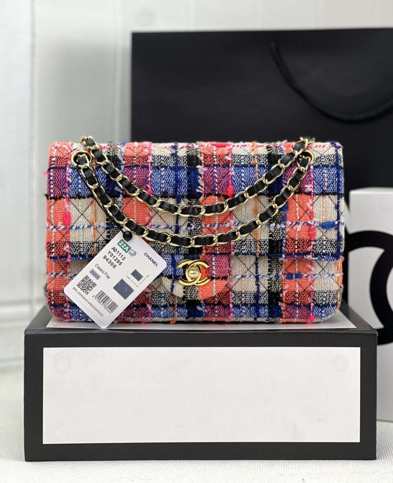 chanel a01112 flap classic handbag woolen gold tone metal pink blue 001 luxibags.ru .jpg