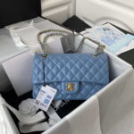 chanel a01112 flap handbag classic bag lambskin light 010 luxibags.ru .jpg