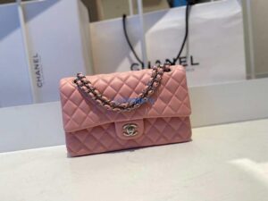 chanel a01112 flap handbag classic bag lambskin light 028 luxibags.ru .jpg