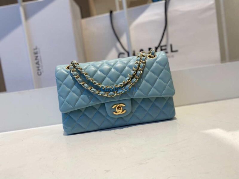 chanel a01112 flap handbag classic bag lambskin light 055 luxibags.ru .jpg