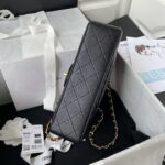 chanel a01113 flap handbag classic bag grained shiny calfskin black gold 006 luxibags.ru .jpg
