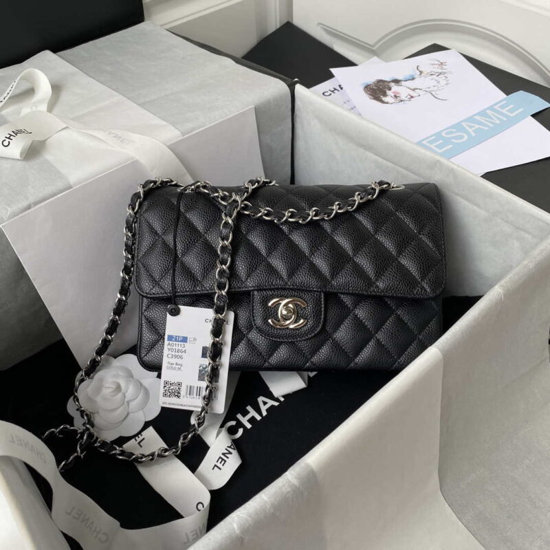 chanel a01113 flap handbag classic bag grained shiny calfskin black silver 001 luxibags.ru .jpg