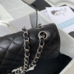 chanel a01113 flap handbag classic bag grained shiny calfskin black silver 004 luxibags.ru .jpg