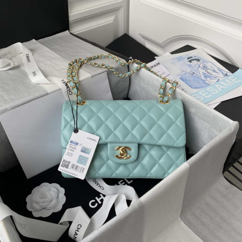 chanel a01113 flap handbag classic bag grained shiny calfskin lake blue gold 001 luxibags.ru .jpg