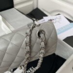 chanel a01113 flap handbag classic bag grained shiny calfskin lake light gray gold 004 luxibags.ru .jpg