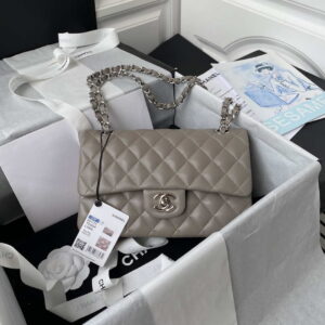 chanel a01113 flap handbag classic bag lambskin light gray silver 001 luxibags.ru .jpg