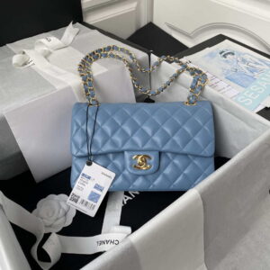 chanel a01113 flap handbag classic bag lambskin sky blue gold 001 luxibags.ru .jpg