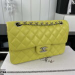 chanel a01117 flap handbag classic bag lambskin 294 luxibags.ru 700x700 1.jpg