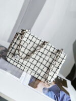 chanel a1116 mini flap classic handbag tweed silver tone metal white 002 luxibags.ru .jpg