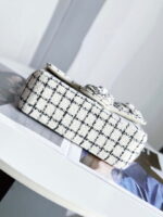 chanel a1116 mini flap classic handbag tweed silver tone metal white 004 luxibags.ru .jpg