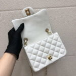 chanel a35200 mini flap bag 17cm grained calfskin white 007 luxibags.ru .jpg