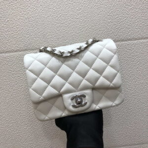 chanel a35200 mini flap bag 17cm grained calfskin white 010 luxibags.ru .jpg