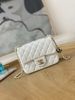 chanel a35200 mini flap bag 18cm lambskin white 1116 with ball 001 luxibags.ru .jpg