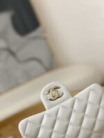 chanel a35200 mini flap bag 18cm lambskin white 1116 with ball 003 luxibags.ru .jpg
