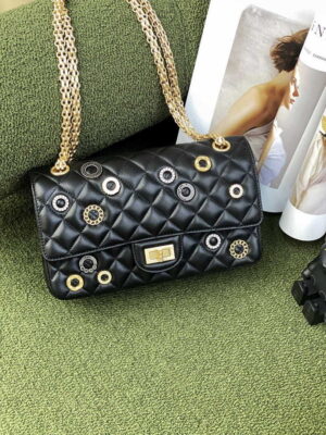 chanel a37586 2 55 handbag calfskin strass glass pearls gold 001 luxibags.ru .jpg