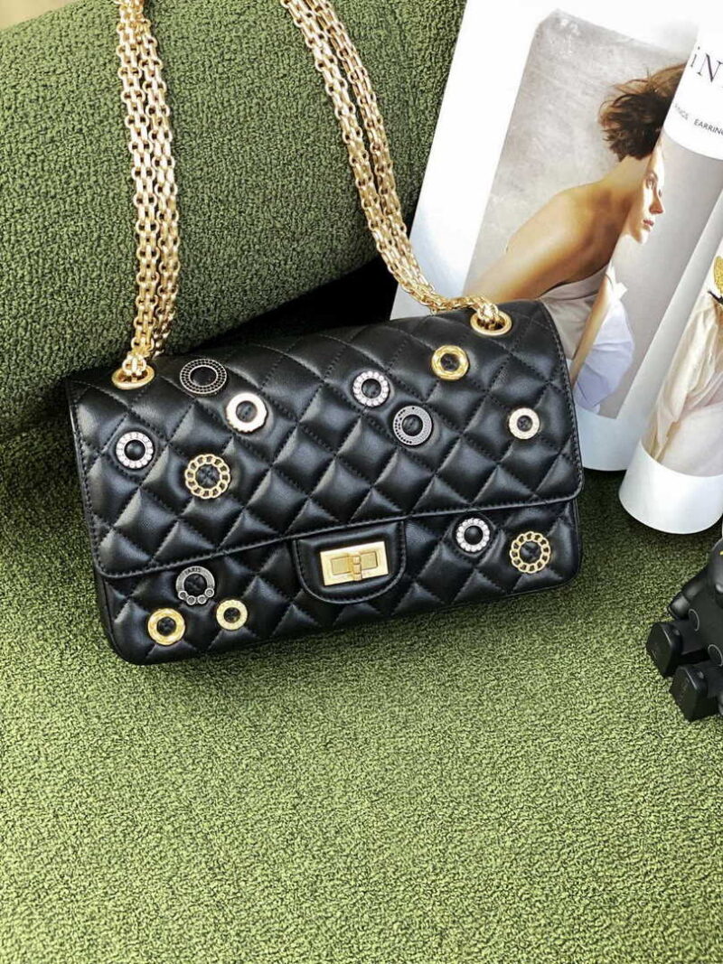chanel a37586 2 55 handbag calfskin strass glass pearls gold 001 luxibags.ru .jpg