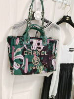 chanel a66941 large tote printed velvet wooden pearls gold tone metal green multicolour 005 luxibags.ru .jpg