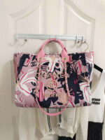 chanel a66941 large tote printed velvet wooden pearls gold tone metal pink multicolour 003 luxibags.ru .jpg