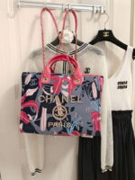 chanel a66941 large tote printed velvet wooden pearls gold tone metal red multicolour 006 luxibags.ru .jpg