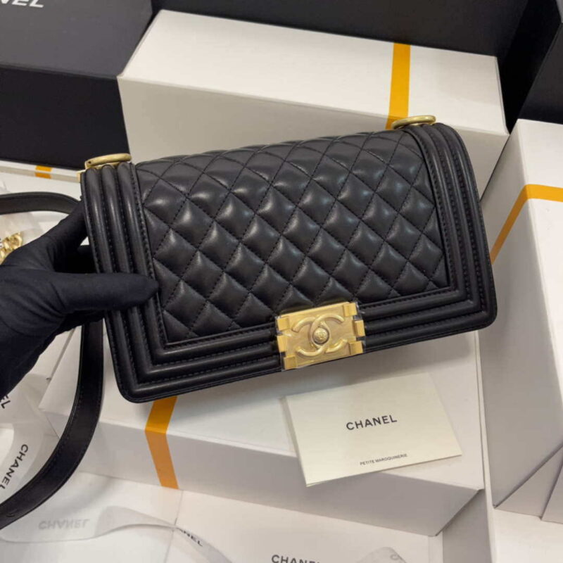 chanel a67086 boy handbag black lambskin leather gold 001 luxibags.ru .jpg