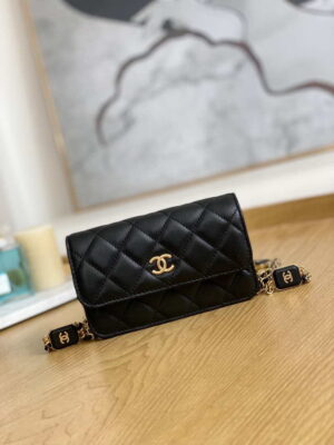 chanel a68098 mini flap bag lambskin onyx small square stewardess bag black 001 02c48a93 e6f7 41c4 be4b f4b34ece4903 luxibags.ru .jpg