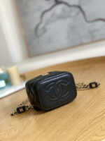 chanel a68101 mini vanity with chain lambskin gold black 004 luxibags.ru .jpg