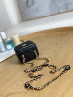 chanel a68101 small vanity with chain calfskin black 004 luxibags.ru .jpg