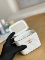 chanel a68101 small vanity with chain calfskin white 009 luxibags.ru .jpg