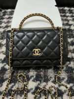 chanel a68113 woc wallet on chain with handle black shiny crumpled calfskin 01 luxibags.ru .jpg