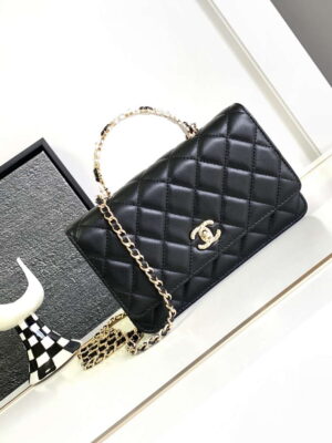chanel a68115 woc wallet on chain with small flower handle black shiny crumpled lambskin 01 luxibags.ru .jpg