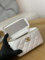 chanel a68130 vanity with chain grained calfskin gold white 008 luxibags.ru .jpg