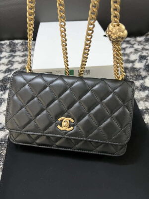 chanel a68341 flap classic bag woc camellia lambskin black 001 luxibags.ru .jpg